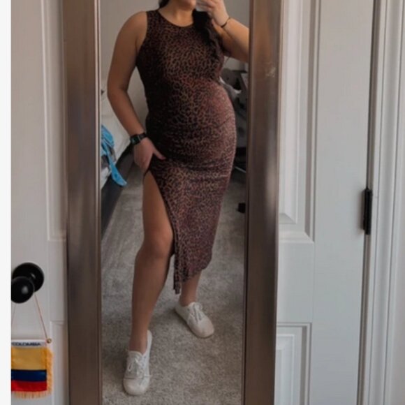 Leopard print split thigh dress - Picture 7 of 7